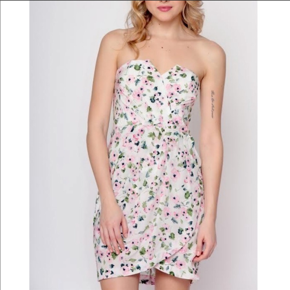 Yumi Kim floral date night dress